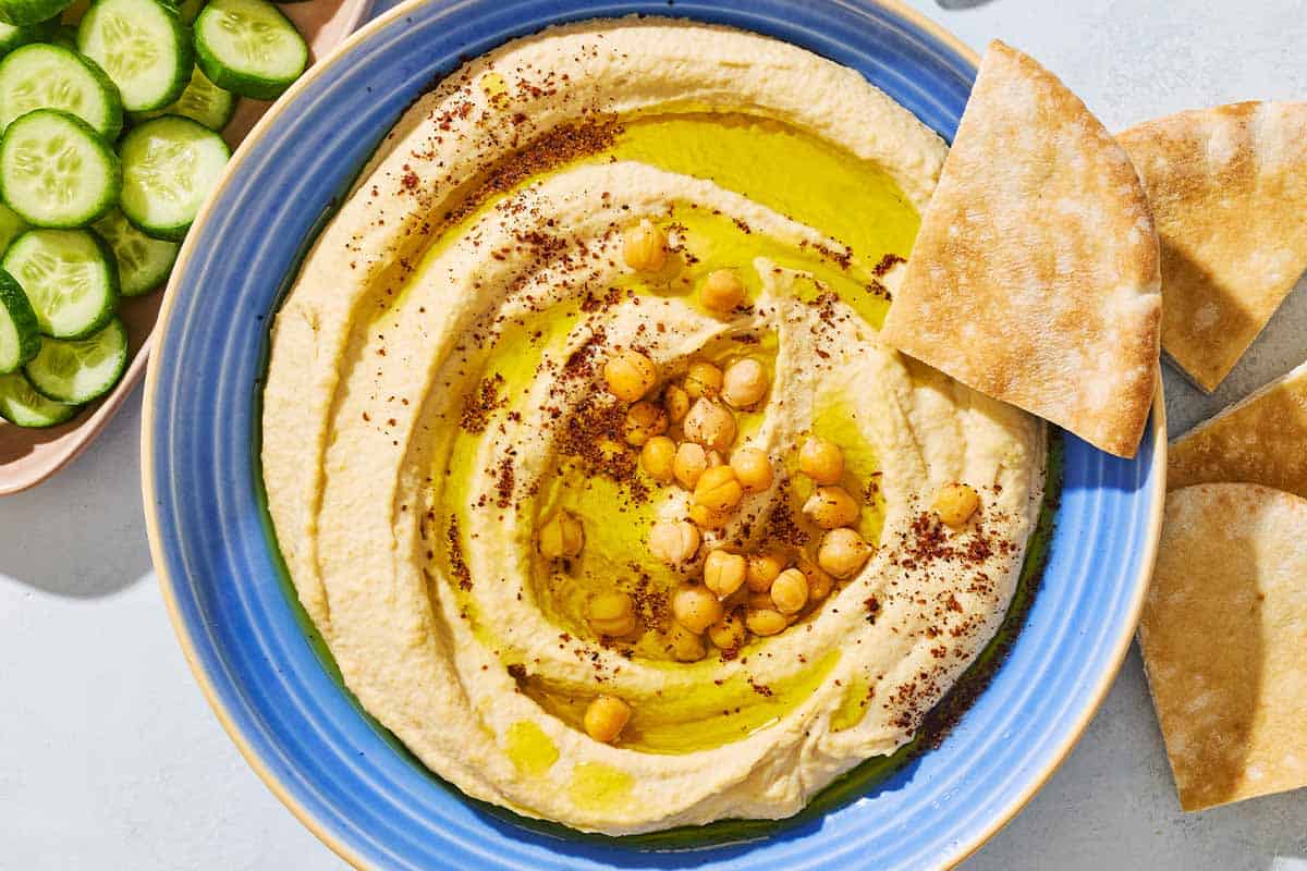 Easy 6-Ingredient Hummus: Skip Store-Bought, Get Creamy Smooth